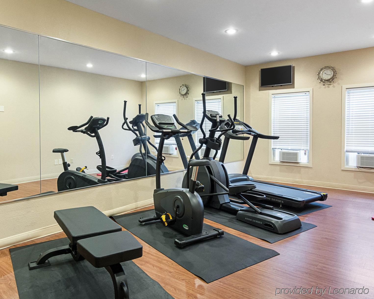 Red Roof Inn Newport News - Γιόρκταουν Εξωτερικό φωτογραφία